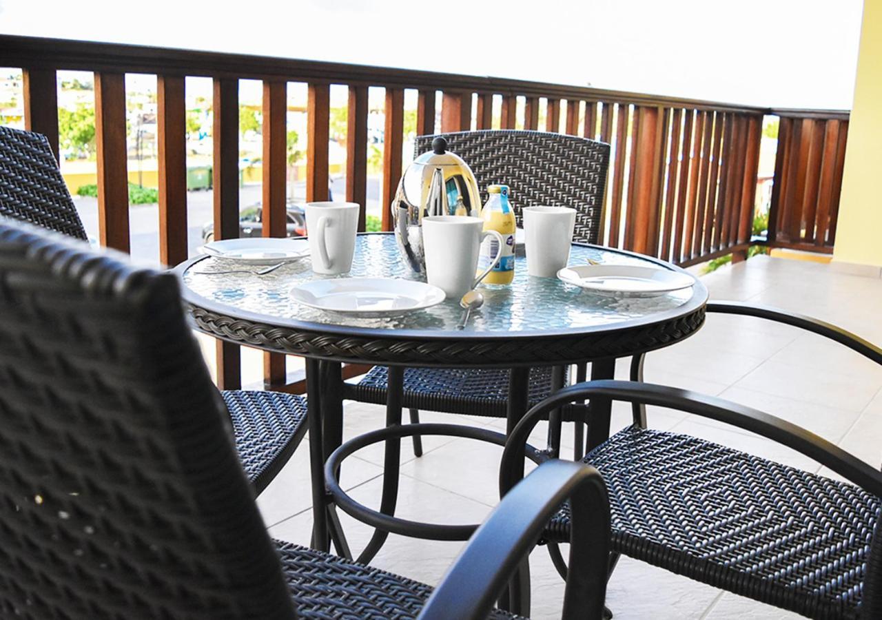 ปาลาปา บีช รีสอร์ต Hotel Jan Thiel ภายนอก รูปภาพ
